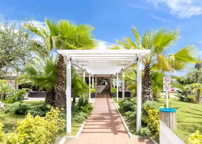 Ξενοδοχείο Maja 4*