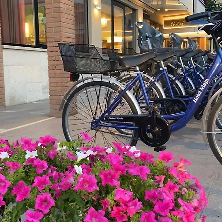 Hotel Maja 4*