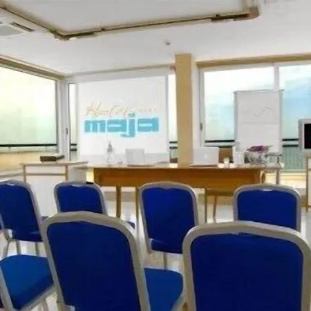 فندق Maja