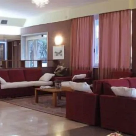 فندق Maja 4*
