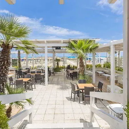 Hotel Maja 4*